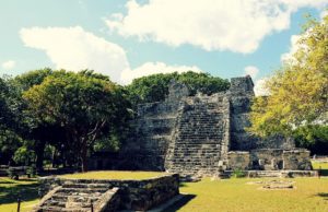 Explore Pyramids in Cancun at El Meco for a Trip Back in History