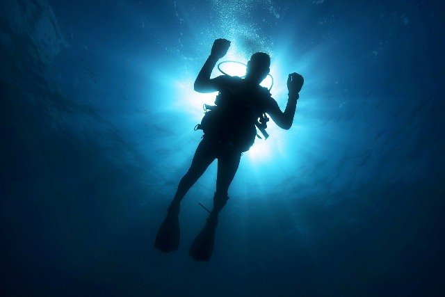 Learn How to Scuba Dive in Cancun