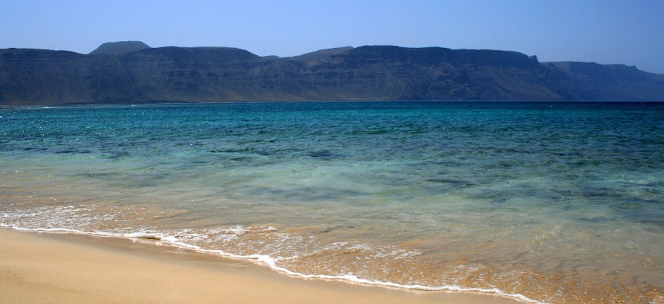 playa la francesa la graciosa lanzarote 0