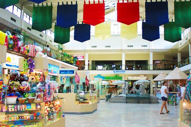Paradise Plaza, el sitio que todo amante de las compras debe visitar en Nayarit